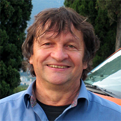 Reinhard Kellner, Vorsitzender des Dachverbands sozial engagierter Gruppen in Regensburg e.V.:
Mit der Förderung des Wohlfahrtswesens und einem bürgerschaftlichen Engagement zugunsten gemeinnütziger Zwecke setzen wir Zeichen :: Sozial engagiert in Regensburg :: Der Dachverband sozial engagierter Gruppen in Regensburg e.V.
... und hier kommen Sie direkt zu meiner Präsentation. Reinhard Kellner, Vorsitzender des Dachverbands sozial engagierter Gruppen in Regensburg e.V.:
Mit der Förderung des Wohlfahrtswesens und einem bürgerschaftlichen Engagement zugunsten gemeinnütziger Zwecke setzen wir Zeichen :: Sozial engagiert in Regensburg :: Der Dachverband sozial engagierter Gruppen in Regensburg e.V.
... und hier kommen Sie direkt zu meiner Präsentation.